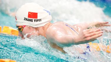英超赛场亮点：利物浦逆转曼联,